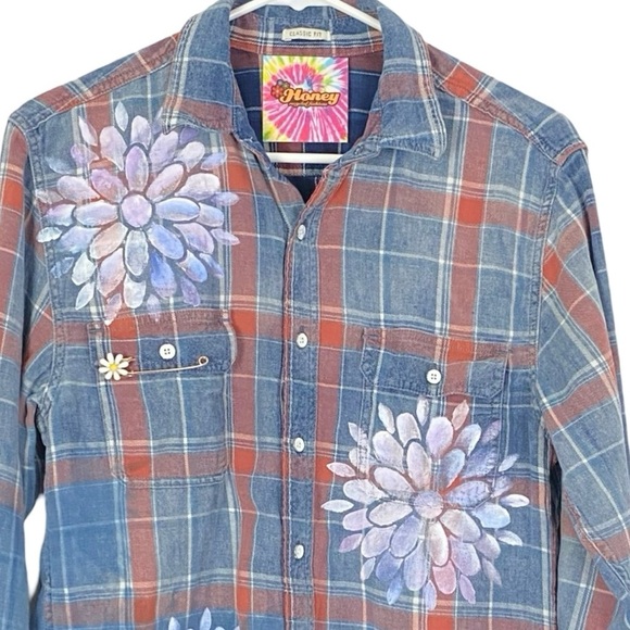 Boho Flannel Shirt Womens Size Small Farmhouse Hand Painted Daisy Plaid Chambray - Picture 3 of 13